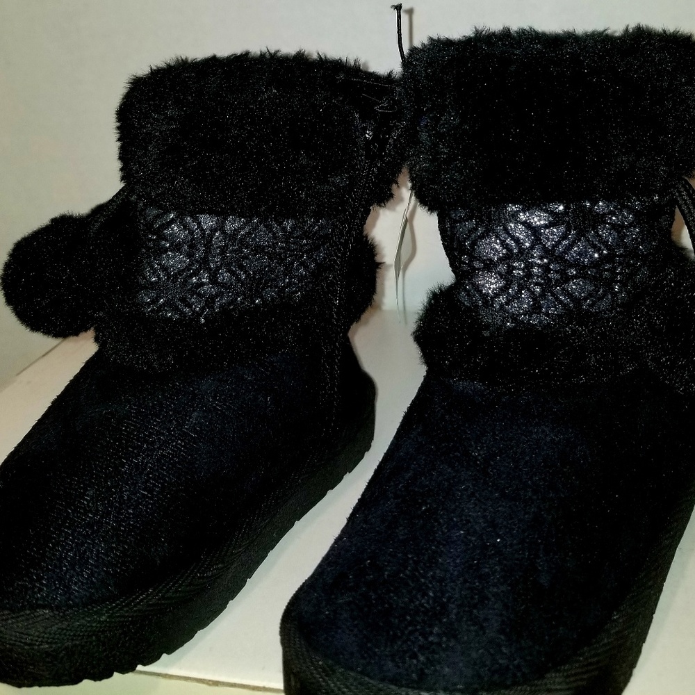 Swiggles Black with Silver Toddler Winte